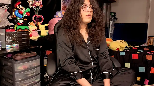 Snapshot of ShinyCherub chatting on 09-20-25, 08:54 ShinyCherub online show from 09-20-25, 08:54