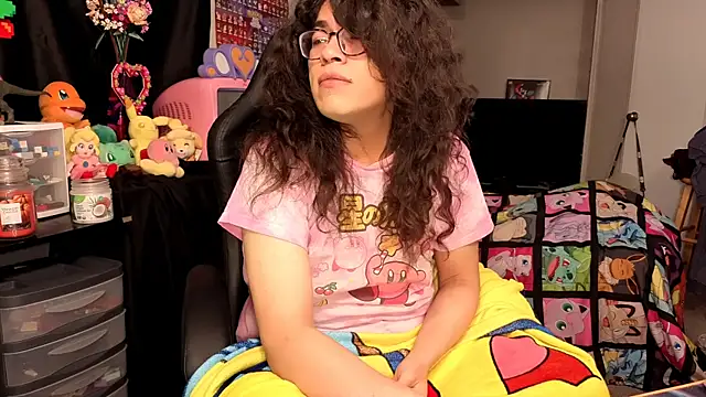 Snapshot of ShinyCherub chatting on 10-08-25, 10:02 ShinyCherub online show from 10-08-25, 10:02