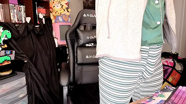 ShinyCherub online show from 02-17-26, 10:16