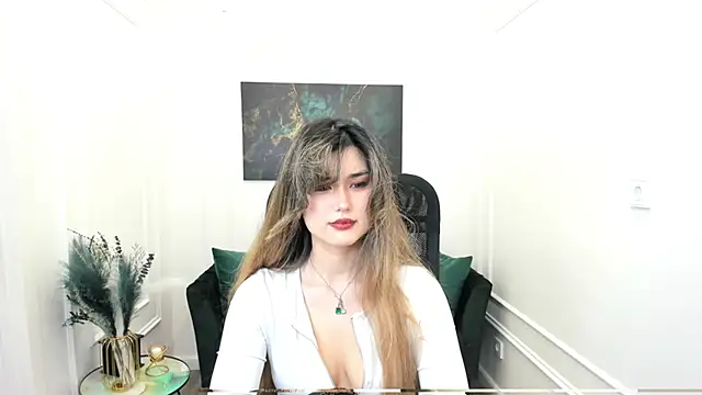 AnneTLi online show from 05-29-26, 03:26