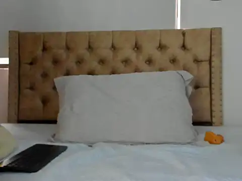 KeryHillson online show from 09-15-25, 12:05