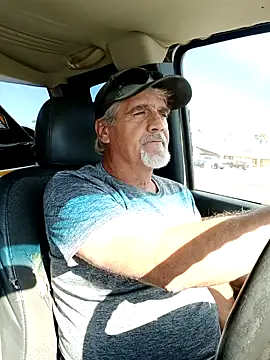 Snapshot of TTolbert chatting on 12-01-24, 07:58 TTolbert online show from 12-01-24, 07:58