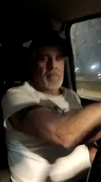 Snapshot of TTolbert chatting on 01-11-25, 07:49 TTolbert online show from 01-11-25, 07:49