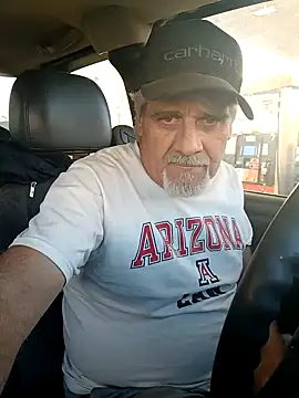 Snapshot of TTolbert chatting on 01-12-25, 11:58 TTolbert online show from 01-12-25, 11:58