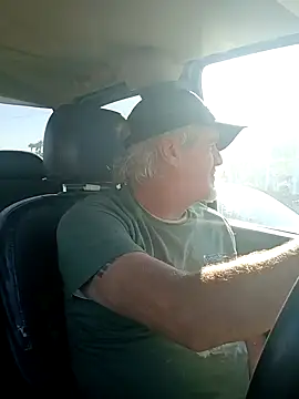 Snapshot of TTolbert chatting on 01-14-25, 05:12 TTolbert online show from 01-14-25, 05:12