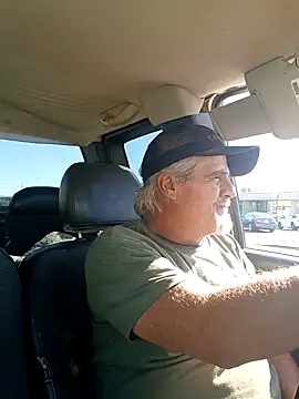 Snapshot of TTolbert chatting on 01-16-25, 07:31 TTolbert online show from 01-16-25, 07:31