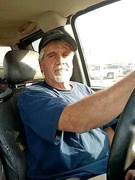 Snapshot of TTolbert chatting on 01-27-25, 05:04 TTolbert online show from 01-27-25, 05:04