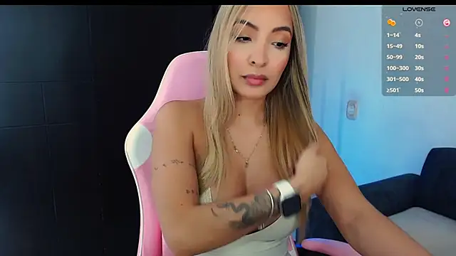 im grecia online show from 10-22-25, 07:24