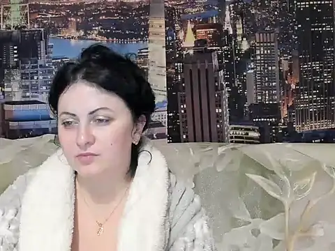 Lillian2 online show from 01-18-25, 11:44