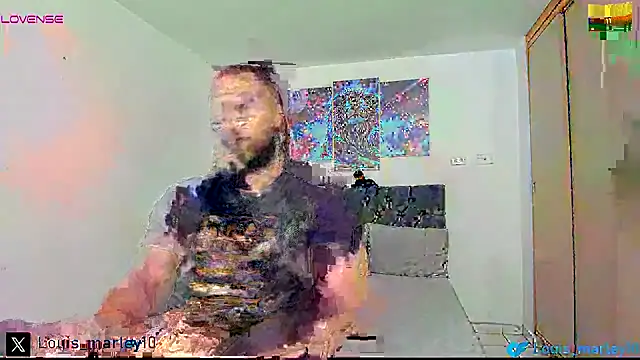 Snapshot of Louis_marley__ chatting on 12-05-24, 01:36 Louis marley online show from 12-05-24, 01:36