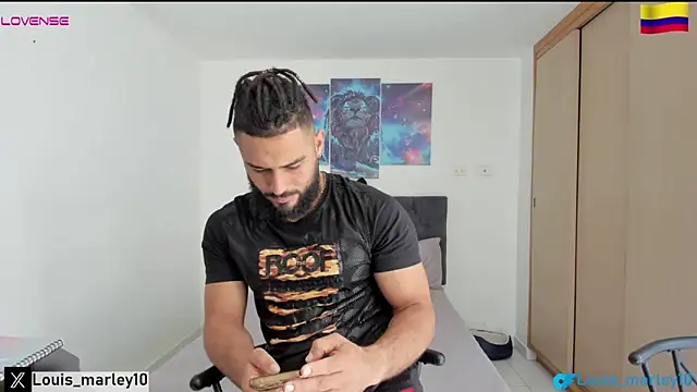 Snapshot of Louis_marley__ chatting on 01-14-25, 03:36 Louis marley online show from 01-14-25, 03:36