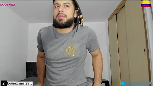 Snapshot of Louis_marley__ chatting on 01-18-26, 12:03 Louis marley online show from 01-18-26, 12:03