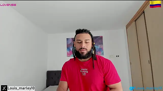 Snapshot of Louis_marley__ chatting on 02-22-26, 02:48 Louis marley online show from 02-22-26, 02:48