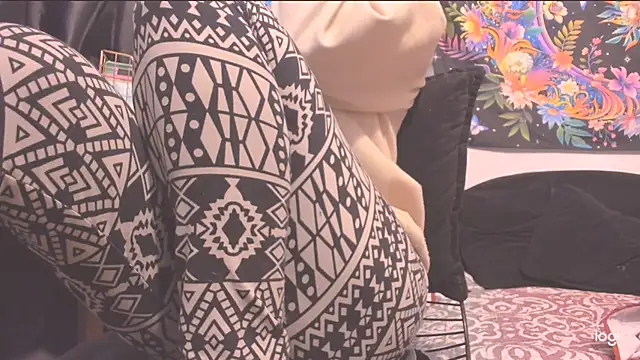 Snapshot of MYFAVOURITESTRAGER chatting on 10-18-25, 11:11 MYFAVOURITESTRAGER online show from 10-18-25, 11:11