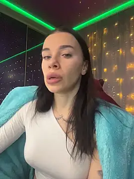 Queen of pain online show from 12-16-25, 06:29