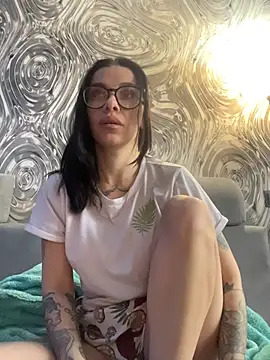 Queen of pain online show from 03-19-26, 07:12