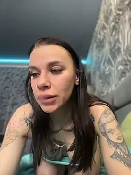 Queen of pain online show from 04-11-26, 07:35