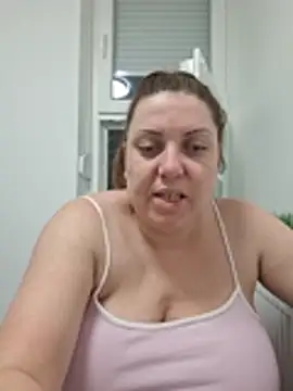 Snapshot of virag chatting on 06-19-26, 10:46 virag online show from 06-19-26, 10:46