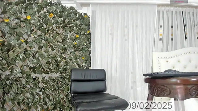 BunnyHotsx online show from 02-11-25, 09:35