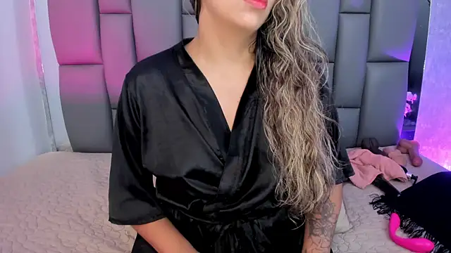  MiaBrown  online show from 01-30-25, 12:06