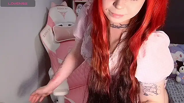Snapshot of Naomi_Storm chatting on 07-29-26, 11:19 Naomi Storm online show from 07-29-26, 11:19