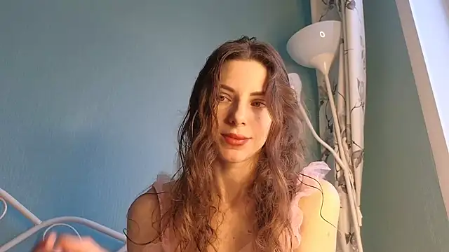 Snapshot of you_desire chatting on 12-18-25, 07:36 you desire online show from 12-18-25, 07:36