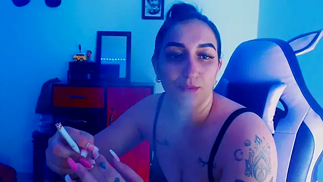 liz dirty online show from 11-16-25, 11:10