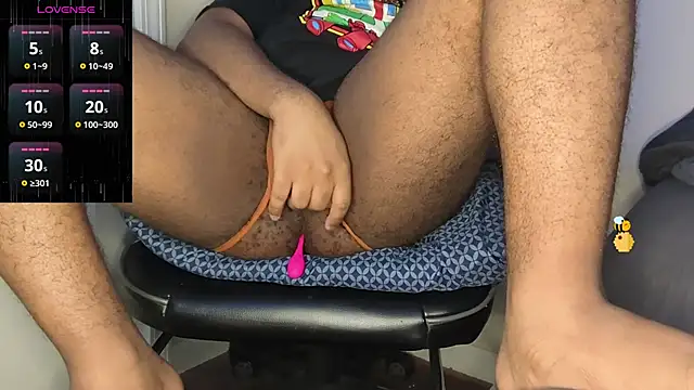 Snapshot of teaser4_ chatting on 12-10-24, 09:00 teaser4 online show from 12-10-24, 09:00