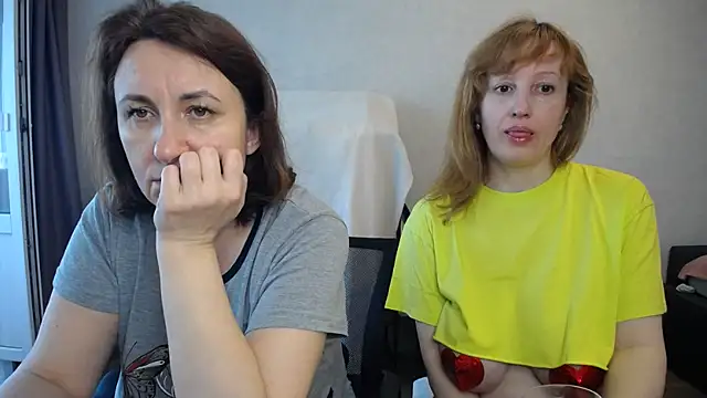Snapshot of DonnaMagdalena chatting on 05-19-26, 08:20 DonnaMagdalena online show from 05-19-26, 08:20
