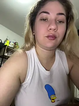 Snapshot of Celestedubois chatting on 07-16-26, 01:33 Celestedubois online show from 07-16-26, 01:33