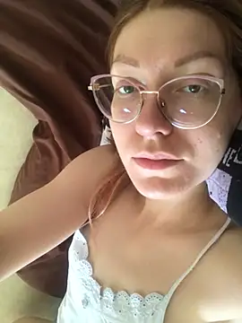 Snapshot of _Sweet_Love_ chatting on 03-19-26, 10:30 Sweet Love online show from 03-19-26, 10:30