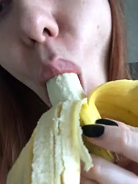 Snapshot of _Sweet_Love_ chatting on 04-16-26, 01:12 Sweet Love online show from 04-16-26, 01:12