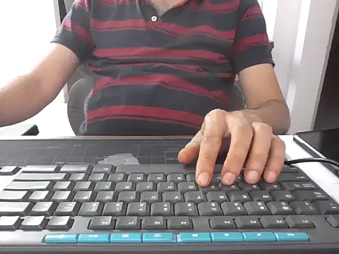 Snapshot of mrose8080 chatting on 02-06-26, 06:55 mrose8080 online show from 02-06-26, 06:55