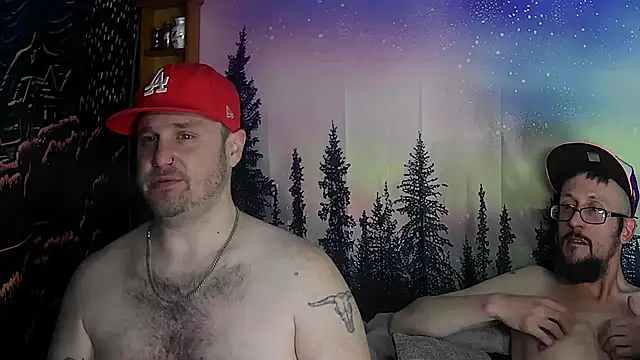 Snapshot of BlueEyedGuyPNW chatting on 02-13-25, 06:30 BlueEyedGuyPNW online show from 02-13-25, 06:30