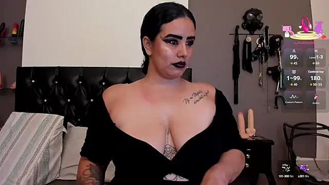 MariaGaitan online show from 10-11-25, 07:01