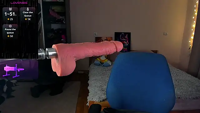 Cherry  Girl online show from 11-03-25, 04:41