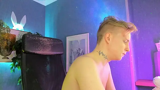 AlexxSweet online show from 03-08-26, 08:18