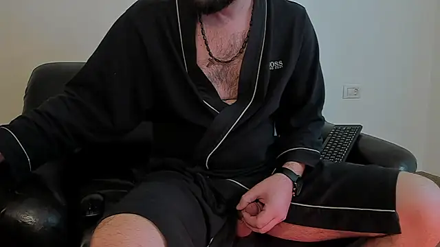 Snapshot of KingMalcom chatting on 01-22-25, 09:24 KingMalcom online show from 01-22-25, 09:24