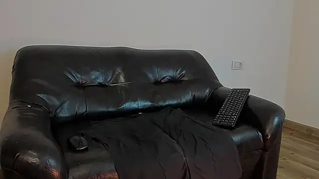 Snapshot of KingMalcom chatting on 02-19-25, 01:50 KingMalcom online show from 02-19-25, 01:50