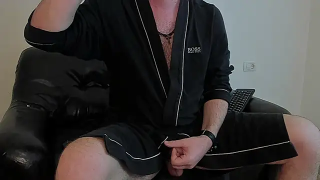 Snapshot of KingMalcom chatting on 03-14-25, 03:25 KingMalcom online show from 03-14-25, 03:25