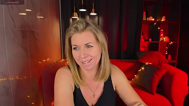 Annie Light online show from 01-14-25, 08:41