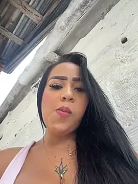 Luisa Fernandaa online show from 04-14-26, 07:31