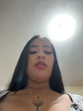 Luisa Fernandaa online show from 04-19-26, 03:39