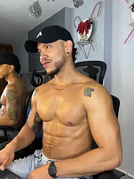 ARON TAYLER01 online show from 12-20-24, 12:38