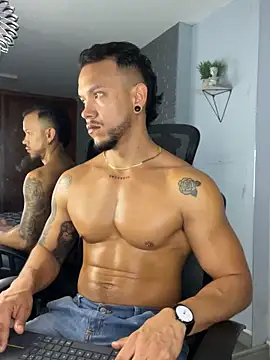 ARON TAYLER01 online show from 03-20-25, 12:43