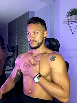 ARON TAYLER01 online show from 09-16-25, 10:27