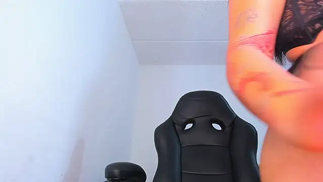 SweetIsabella x online show from 12-17-24, 06:35