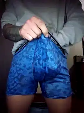 Snapshot of MrBiggBallz chatting on 02-01-25, 12:05 MrBiggBallz online show from 02-01-25, 12:05