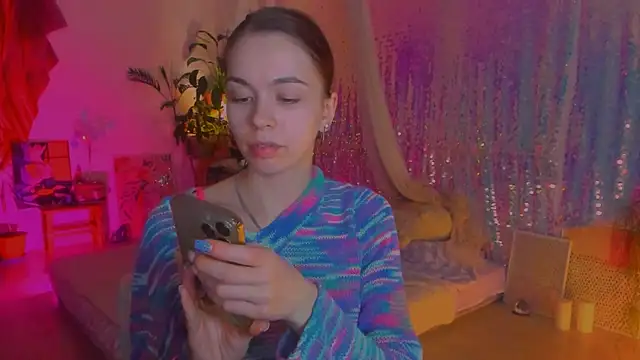 poli   online show from 02-11-25, 11:54