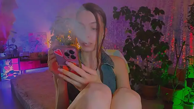 poli   online show from 04-17-26, 04:32